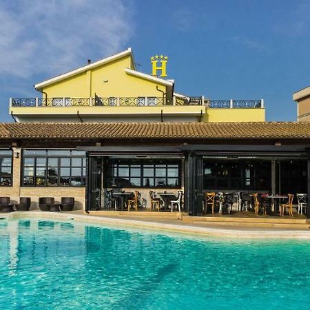 Hotel Villa Tirreno Tarquinia Exterior photo